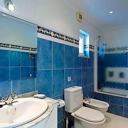 Sleeps 8 Pool Wifi