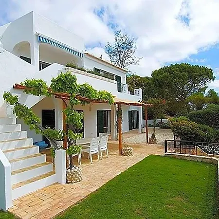 Sleeps 8 Pool Wifi Villa Lagos